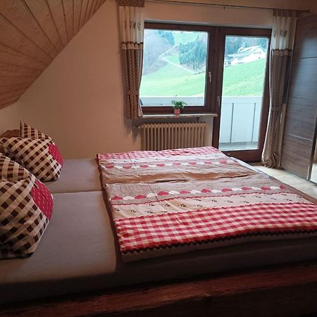 Ferienwohnung Wiesenblick オーバーハルマースバッハ エクステリア 写真